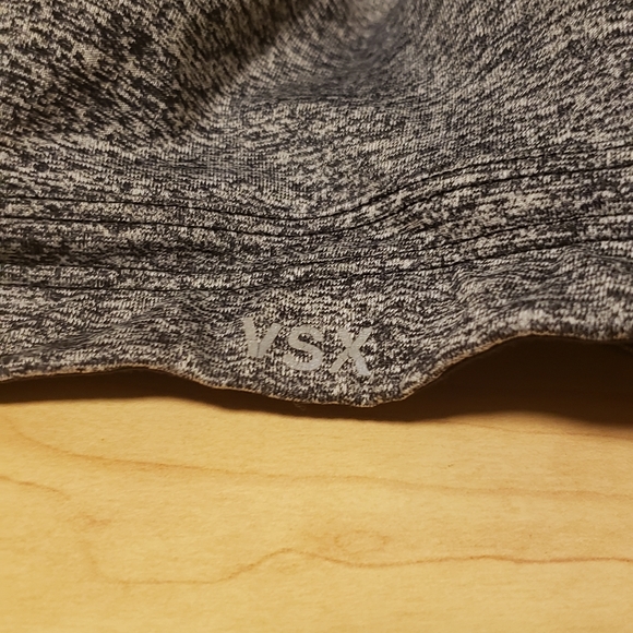 Victoria's Secret Sports Bra - Picture 5 of 9